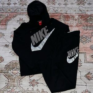 Women’s Nike Bling Hoodie/Sweatpants Set